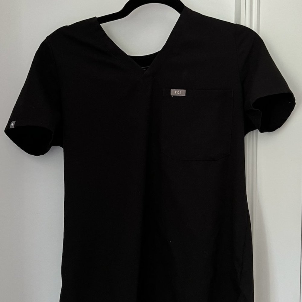 Figs Black Scrubs Set
